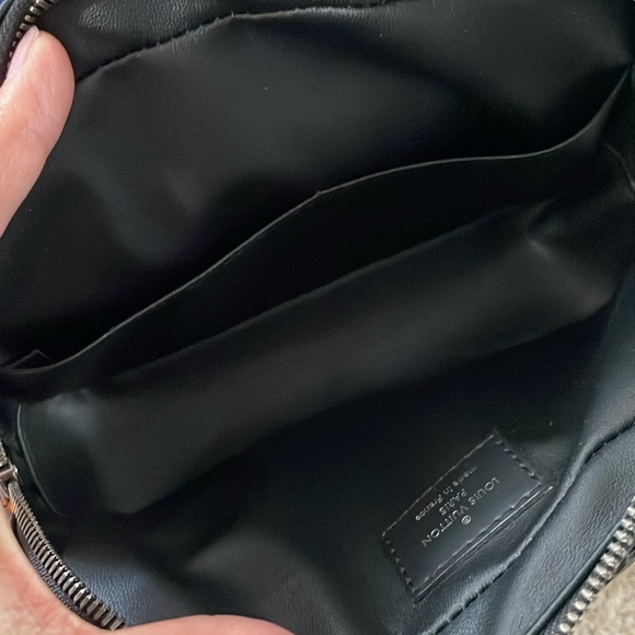 Louis Vuitton Trousse Toiletries Pouch - Picture 2 of 4